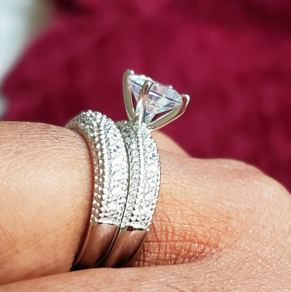 925 Sterling Silver CZ wedding Ring Set - Picture 4 of 8